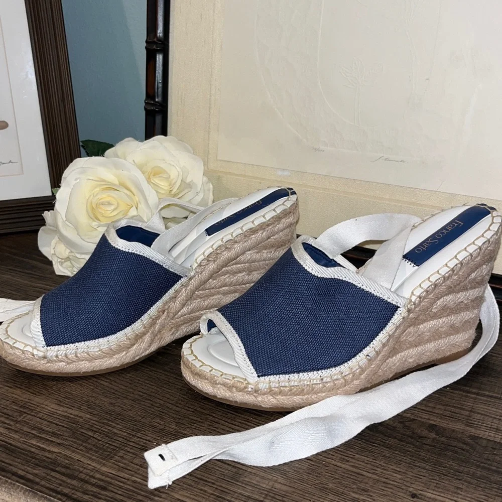Franco Sarto Women's Sierra Lace Up Espadrille Wedges Navy Sandal NWOT sz 7.5